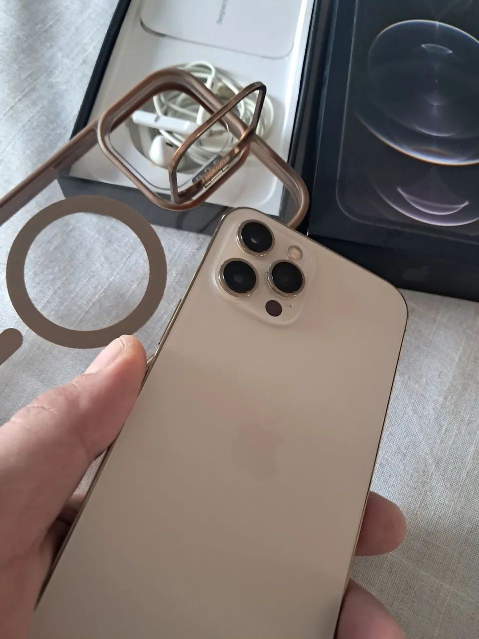 IPhone 12 PRO MAX GOLD 128GB  - Foto 2