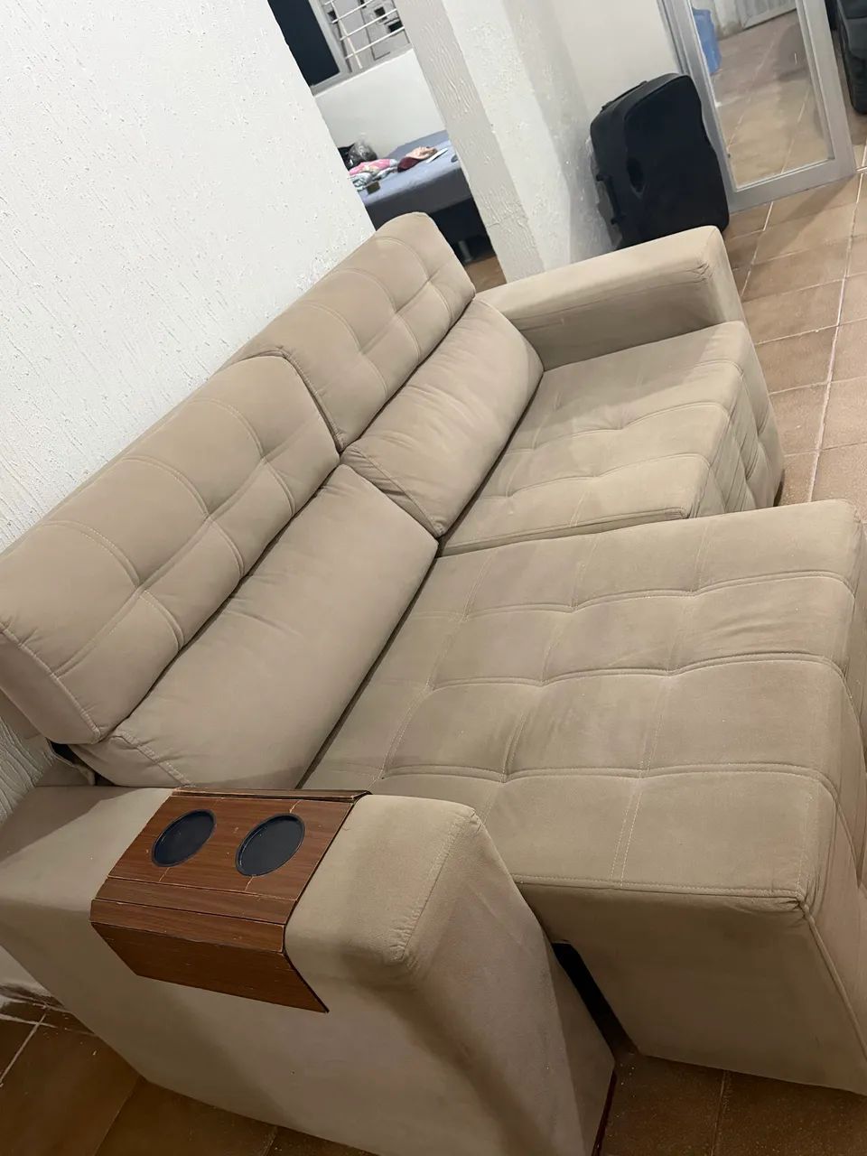 SOFÁ RETRÁTEL SUEDE