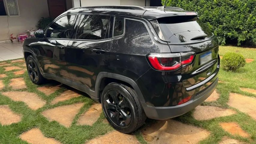 Jeep Compass Night Eagle 2.0 4X2 Flex 16V AUT 2018 - Foto 5