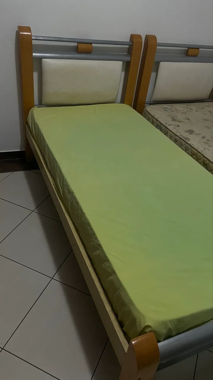 Cama de solteiro de madeira maciça  - Foto 3