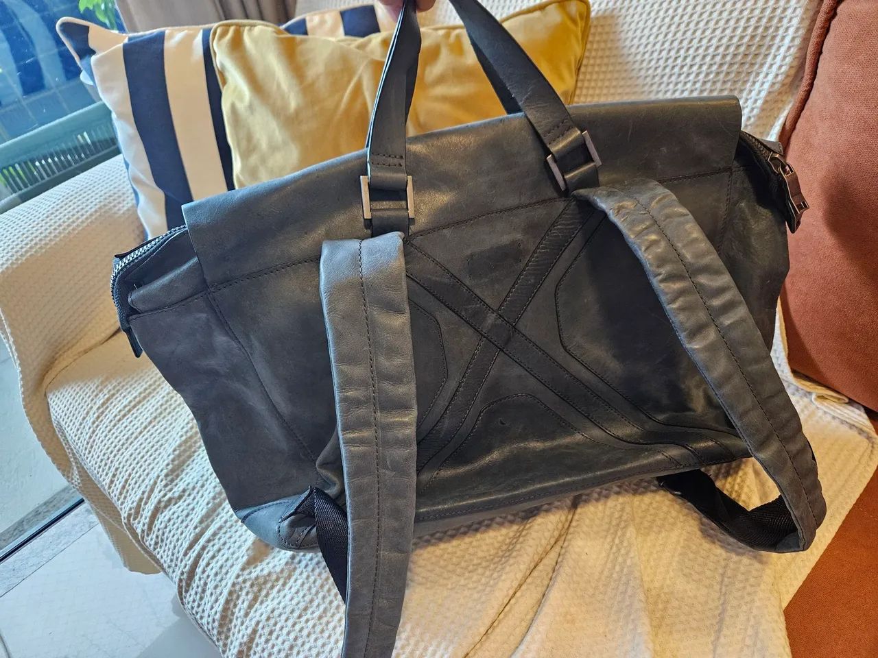 Bolsa de couro ZARA estilo THE ROW - Foto 2