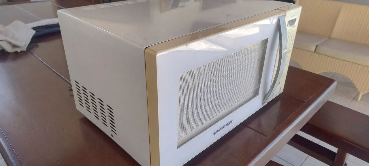 Microondas Brastemp 30 litros  - Foto 3
