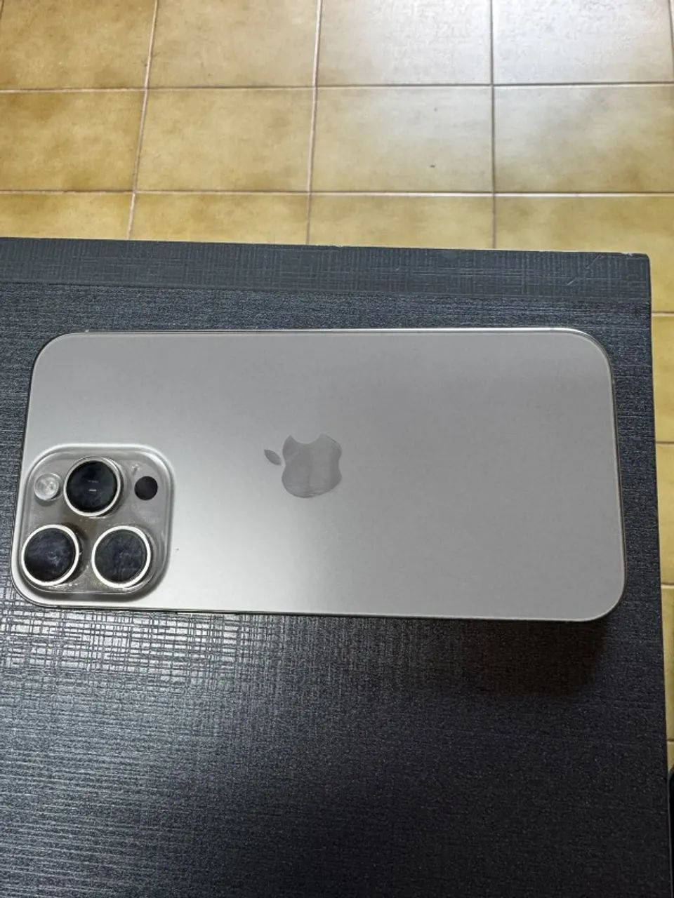 Iphone 16 pro max - Foto 3