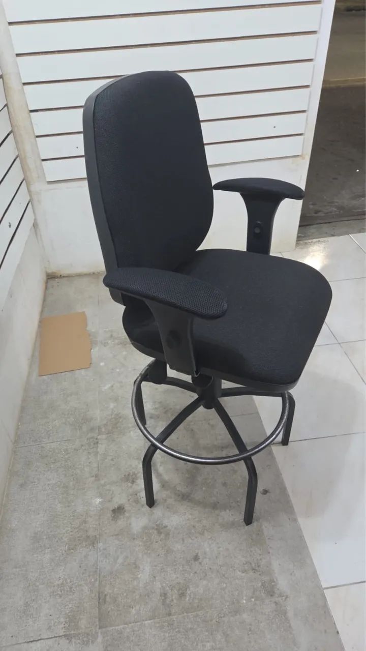 Cadeira caixa  - Foto 2