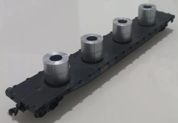 Vagão Plataforma MRS Com Bobinas de Aço - Frateschi  - Foto 3