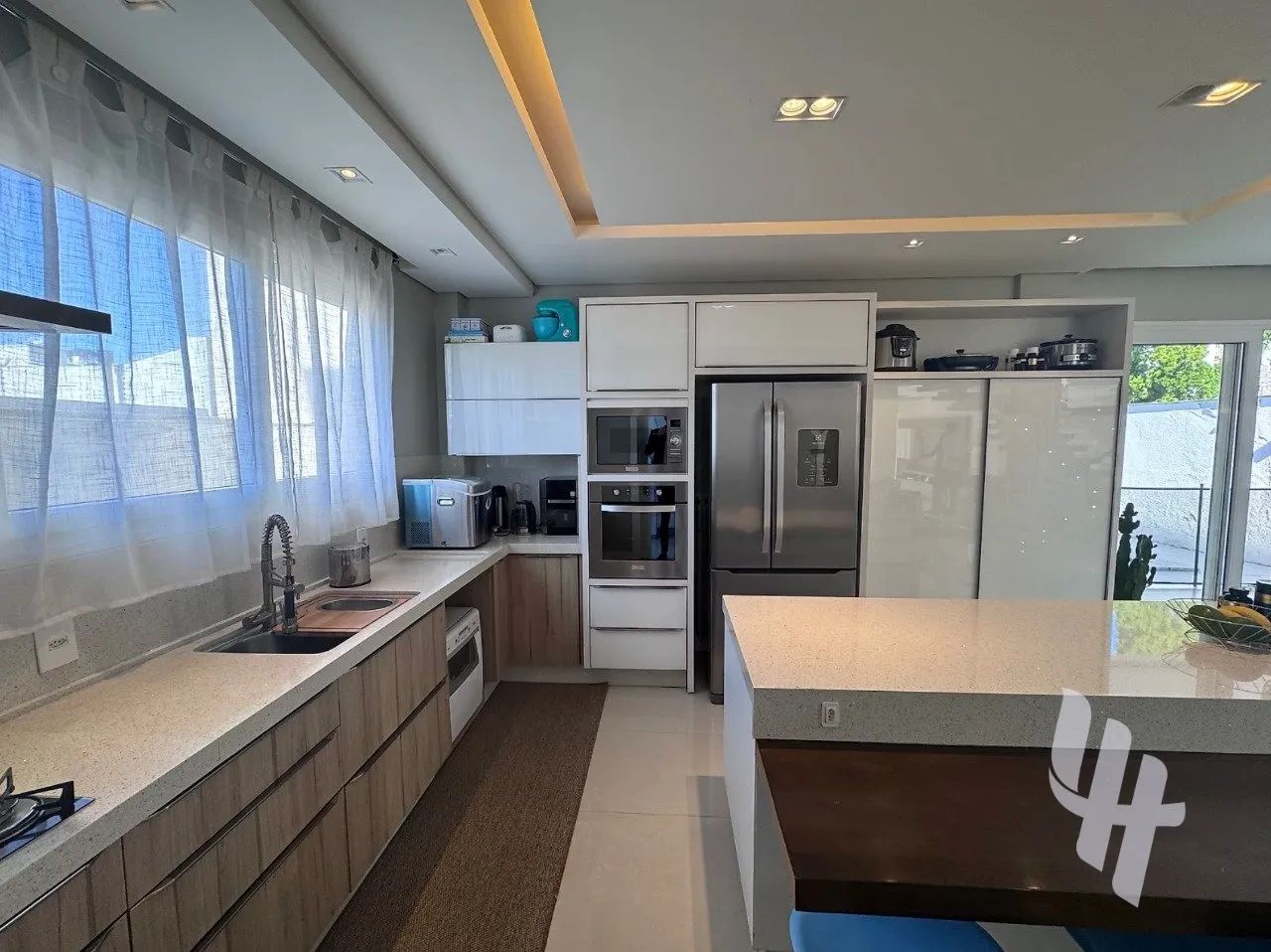 CASA 4 DORMITÓRIOS | 2 SUÍTES | 100% MOBILIADA | PEDRA BRANCA - Foto 4