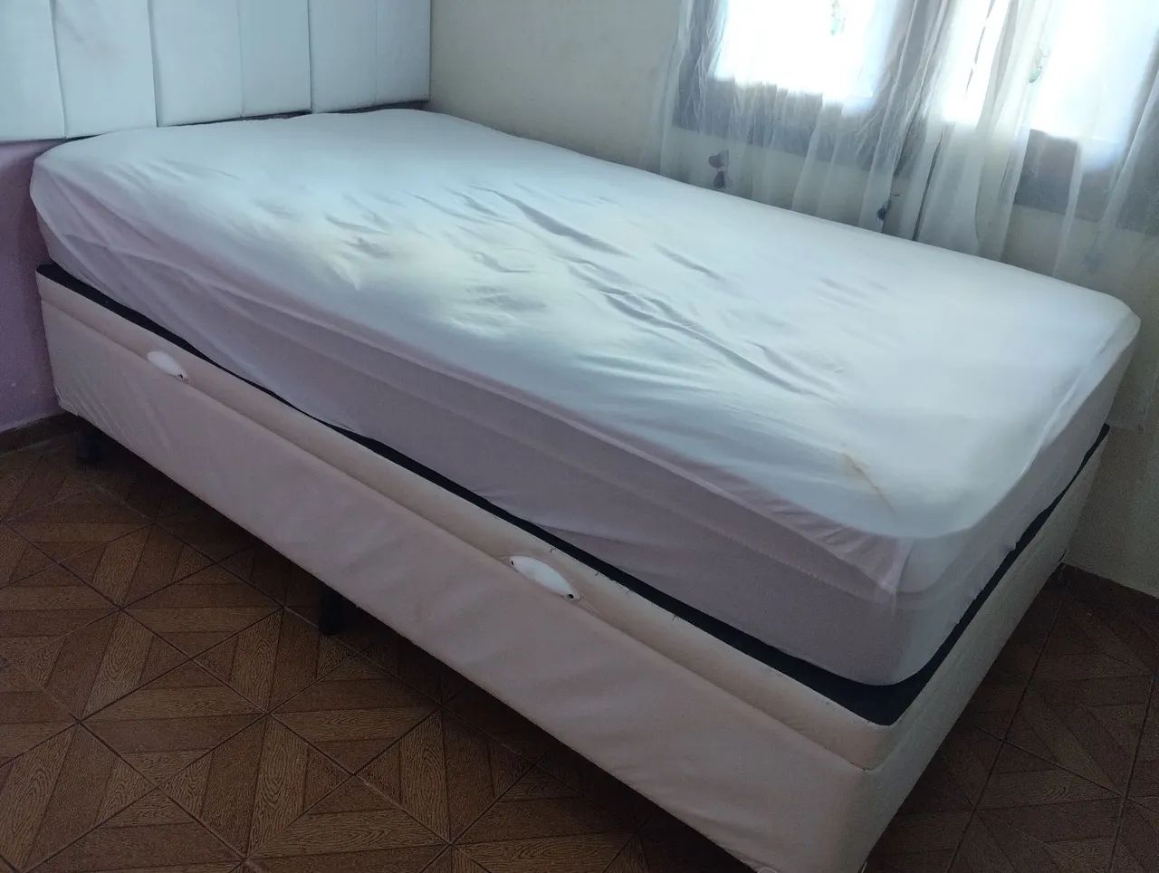 Cama box baú Simmons. - Foto 4