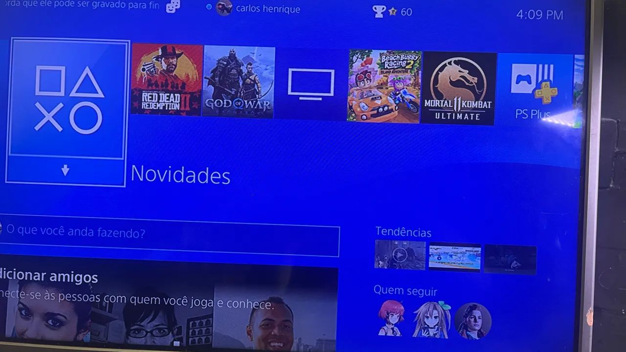 Ps4 pro SEME NOVO  - Foto 3
