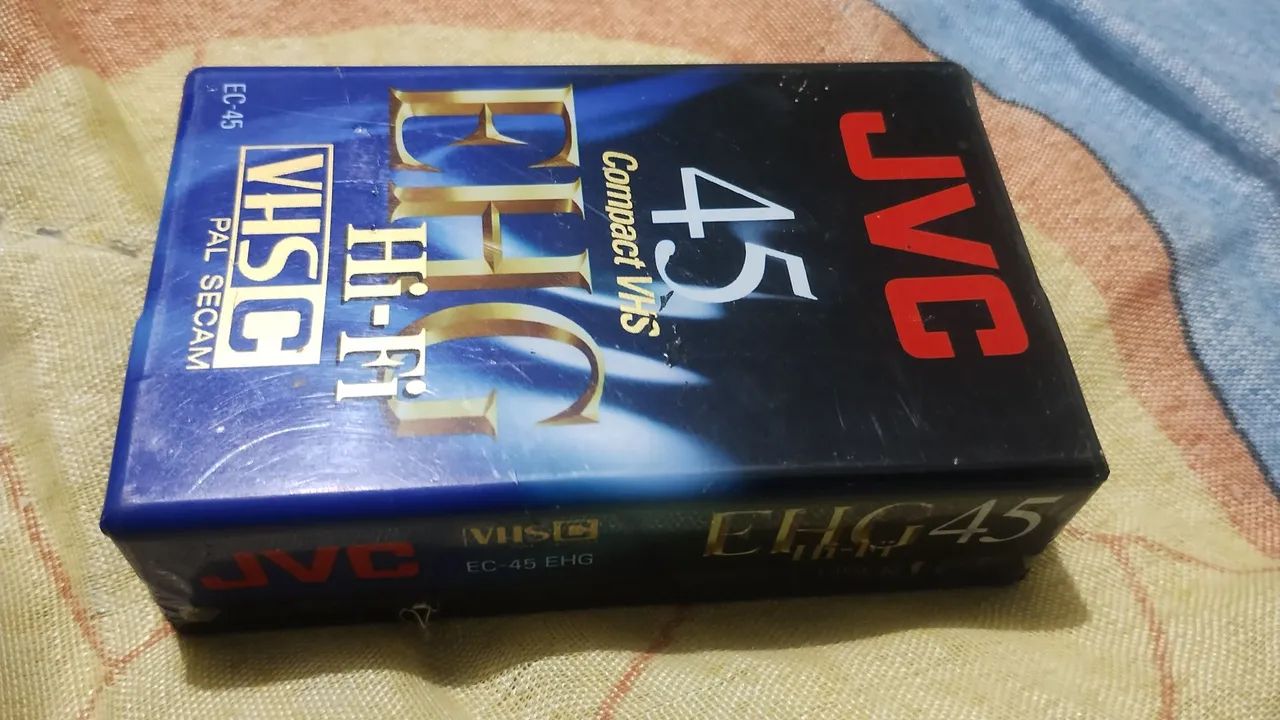 Fita JVC  Vhs C - lacrada 
