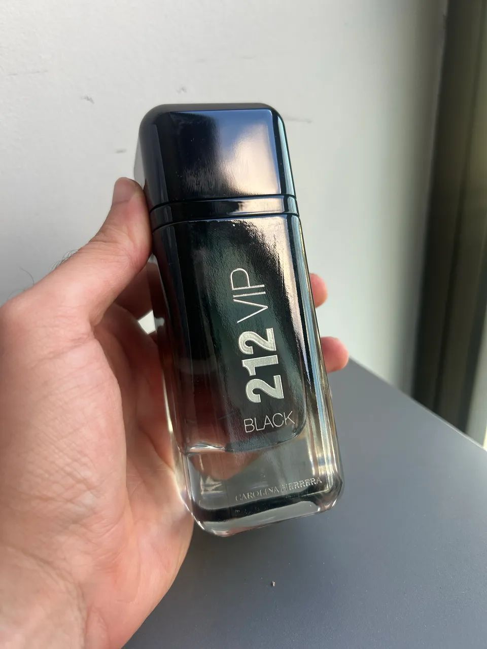 Perfume 212 vip black