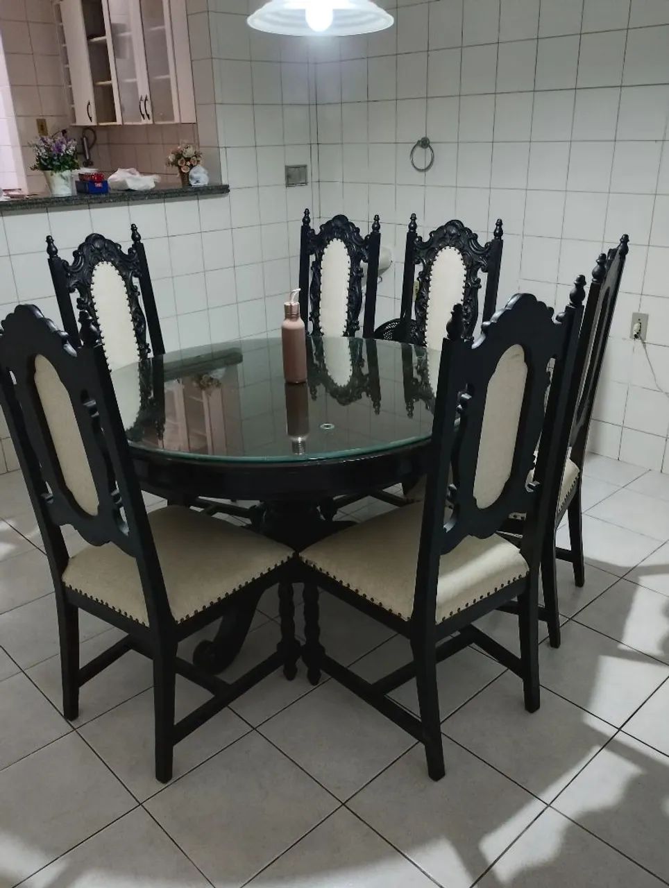 Mesa com 6 cadeiras com almofadas - Foto 3
