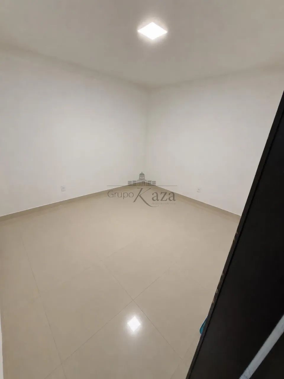 Oportunidade - Ponto Comercial - Villa Branca - 109m². - Foto 4