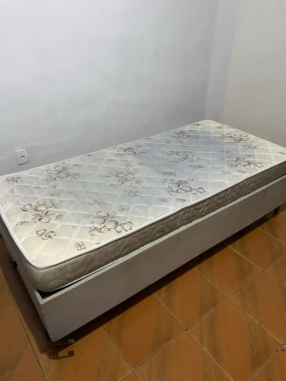 Cama box solteiro 