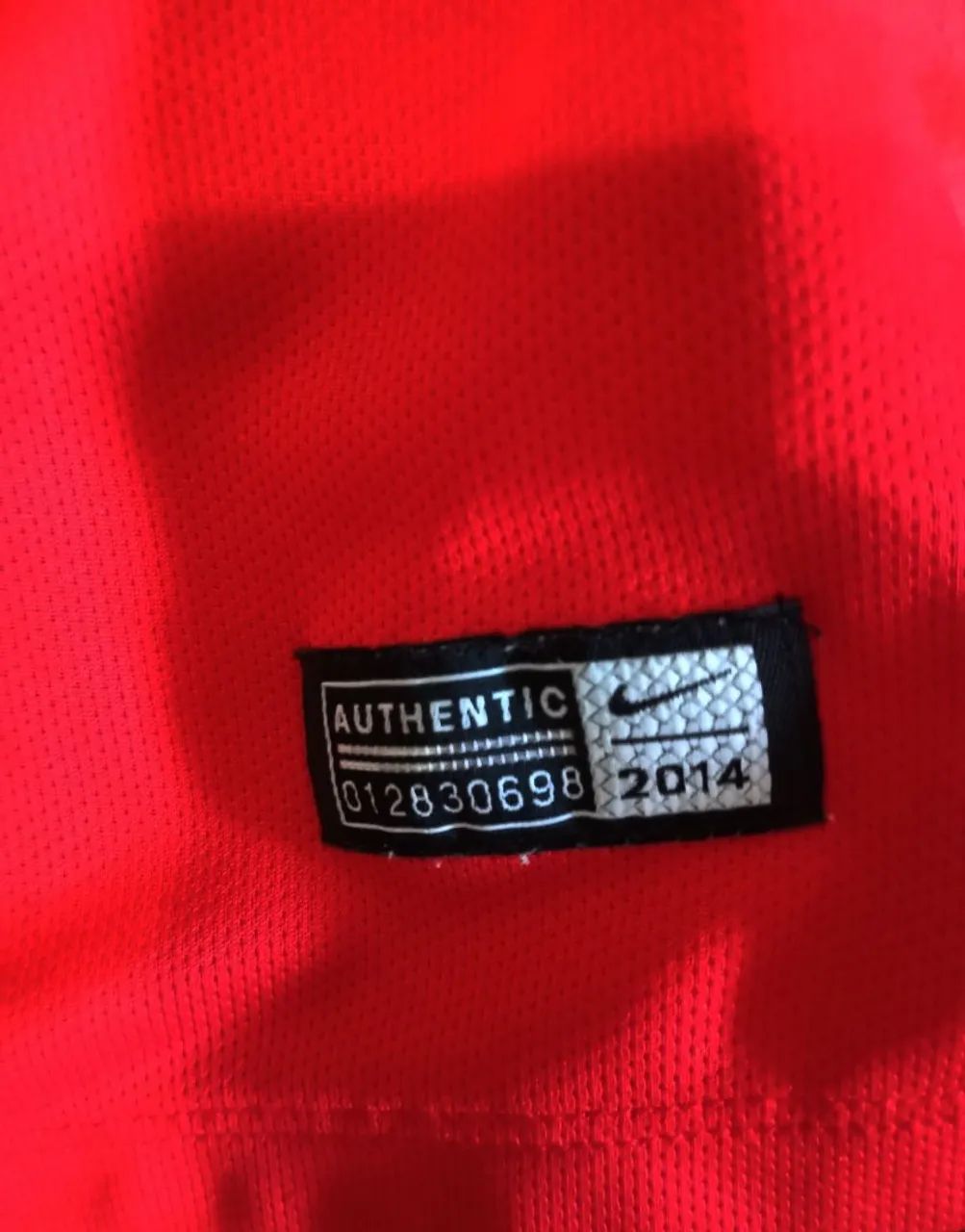 Camiseta do Inter original 2014 autógrafada - Foto 5