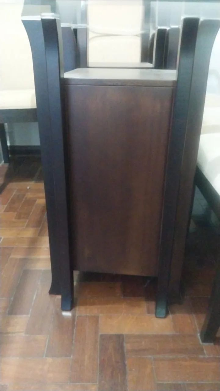 Mesa com cadeiras - Foto 3
