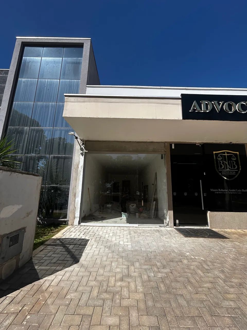 Sala comercial na 704 sul em frente a avenida Palmas Brasil 