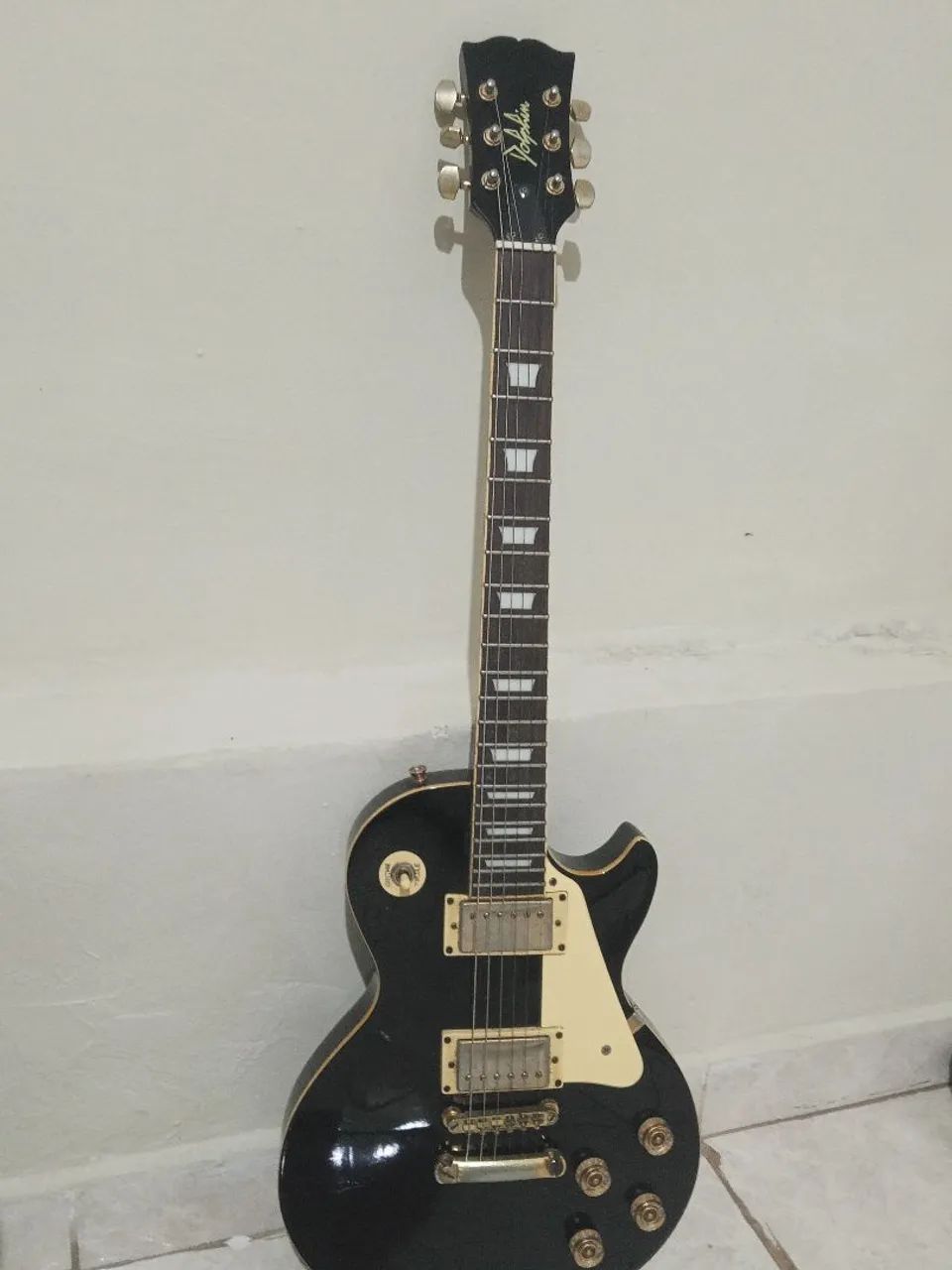 Guitarra Les Paul Dolphin