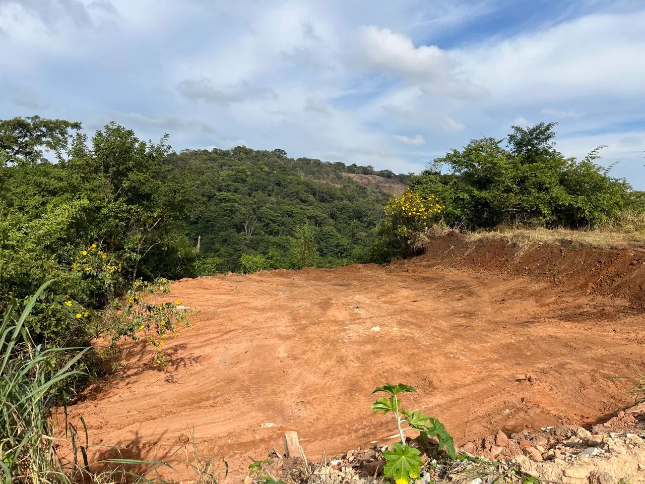 Lote em Itaúna MG - B. São Bento