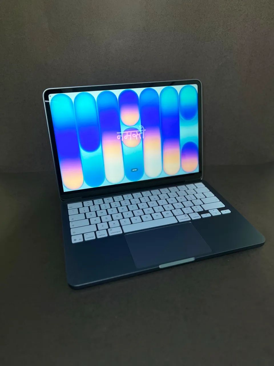 MacBook Neo 512GB - Foto 3