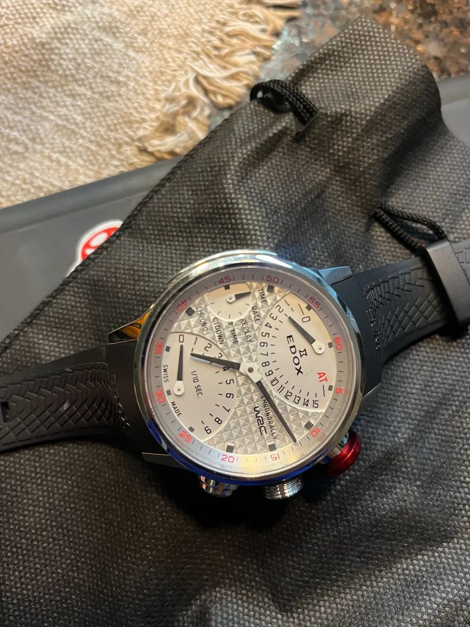 Relógio Edox Chronorally 10302 3M AIN, de 45 mm - Acessórios