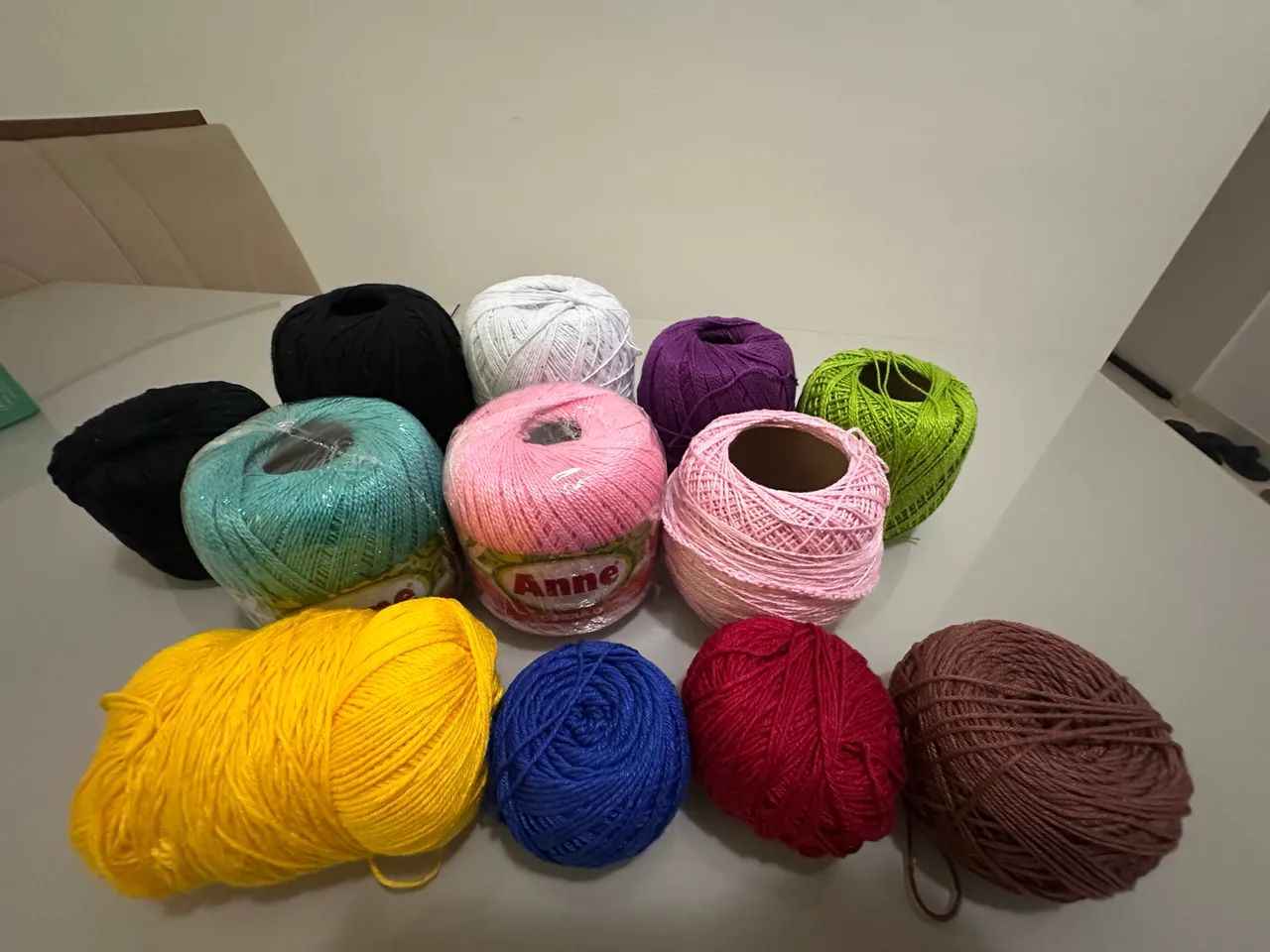 Kit 12 Barbantes para Crochê - Diversas Cores (Desapego) - Foto 2