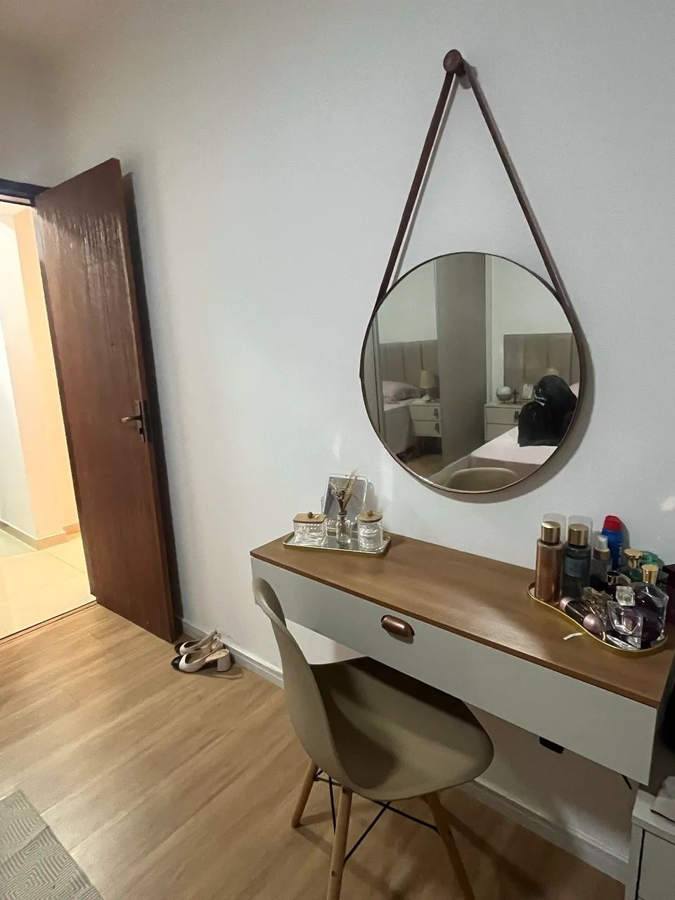 Penteadeira + espelho + cadeira  - Foto 2