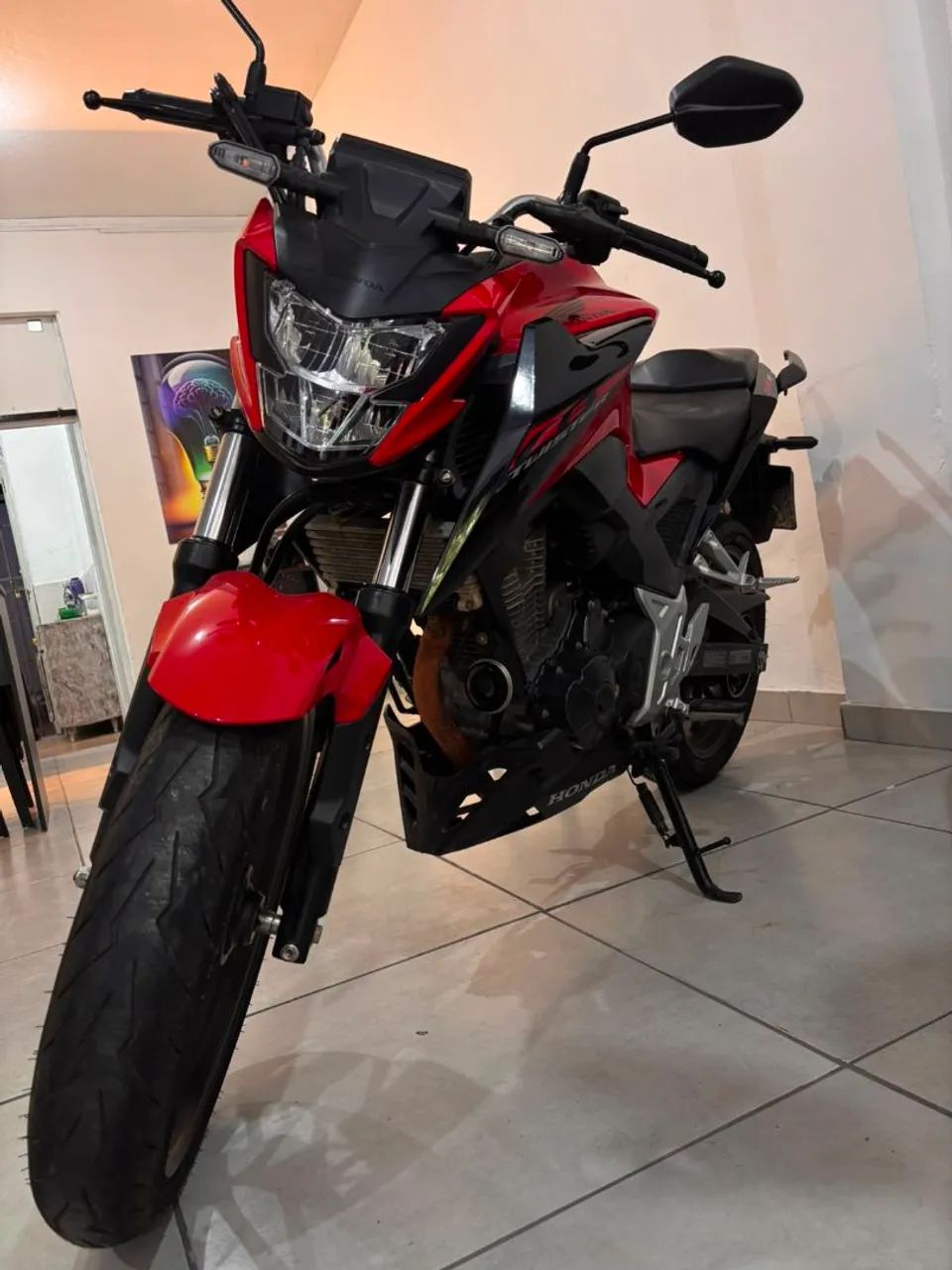 CB 300F TWISTER