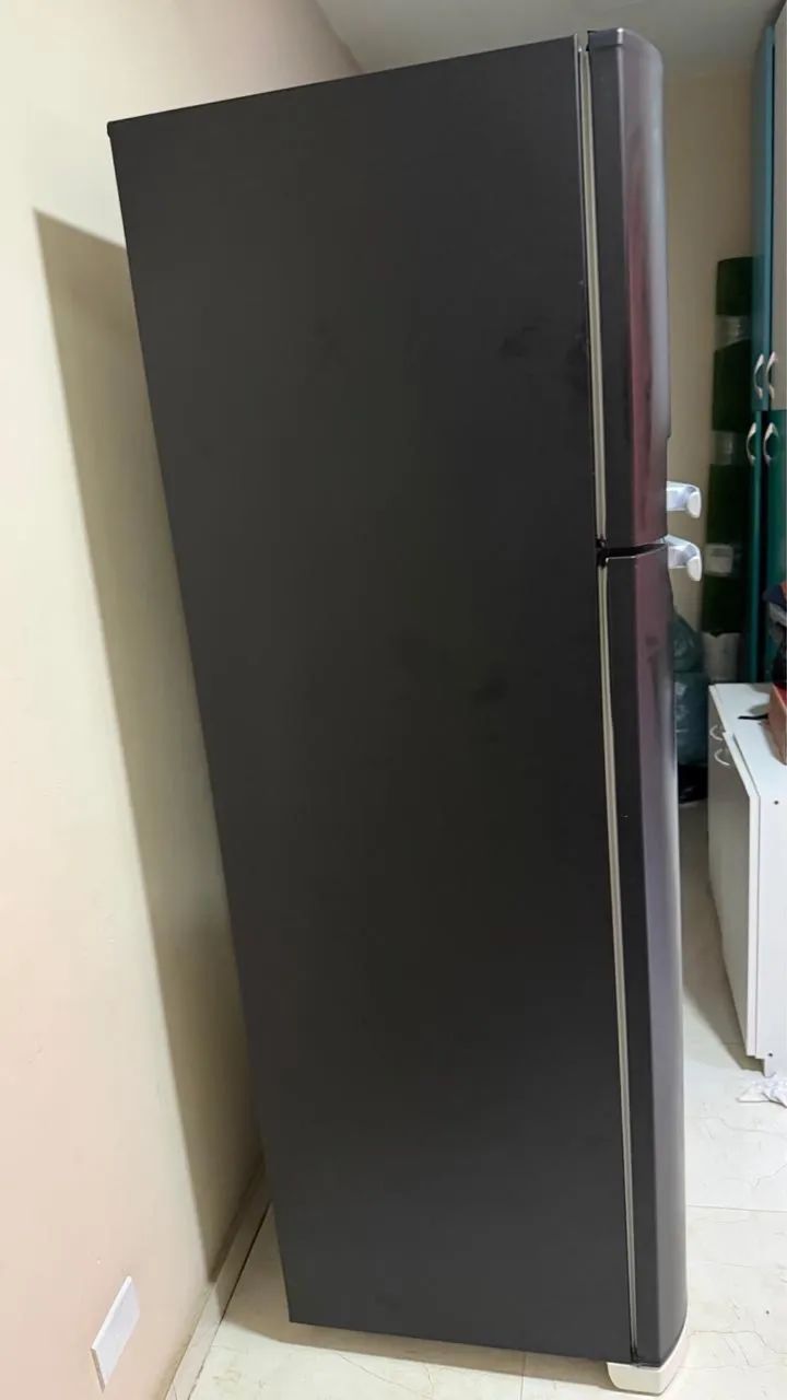 Geladeira Eletrolux 430L em bom estado  - Foto 6