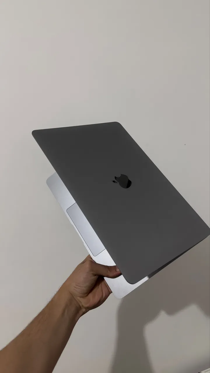 MacBook Pro 13
