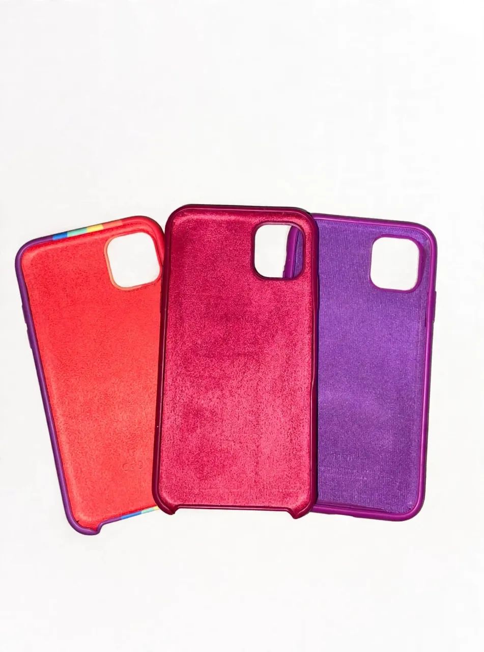 3 Capinhas iPhone 11 e XR  - Silicone - Foto 3