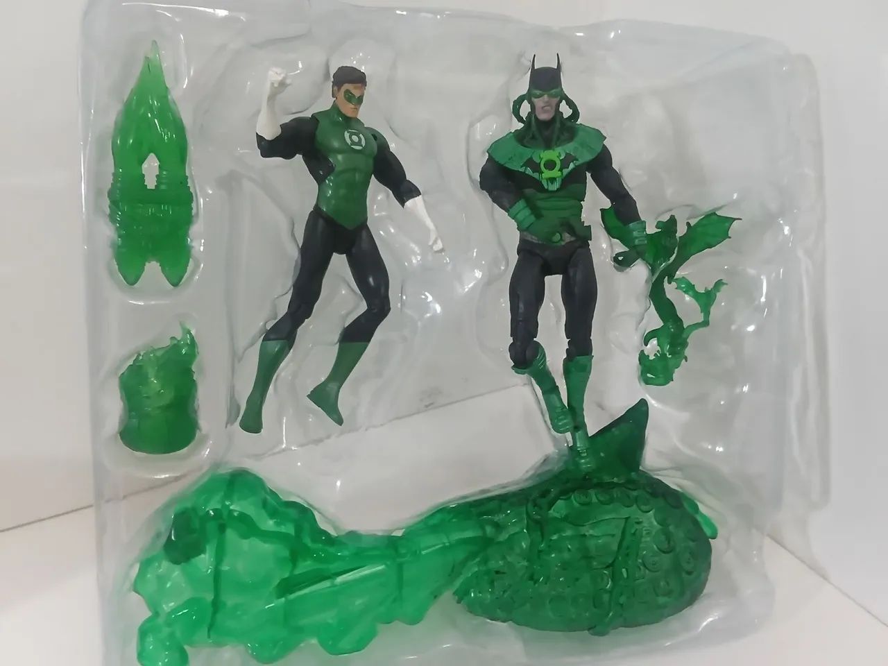BATMAN EARTH32 & GREEN LANTER - Foto 4