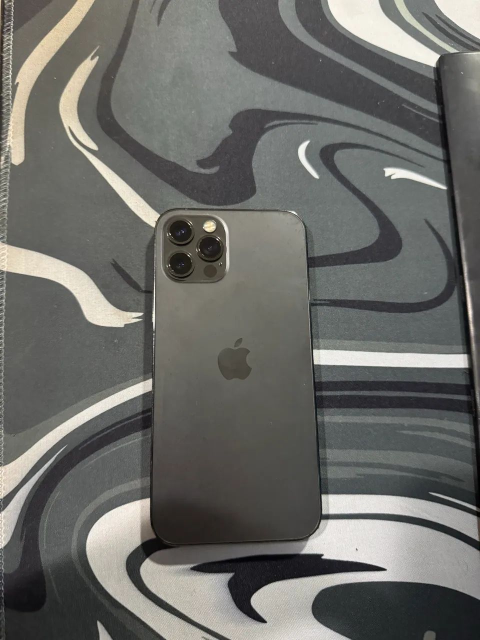 Excelente iPhone 12 Pro 