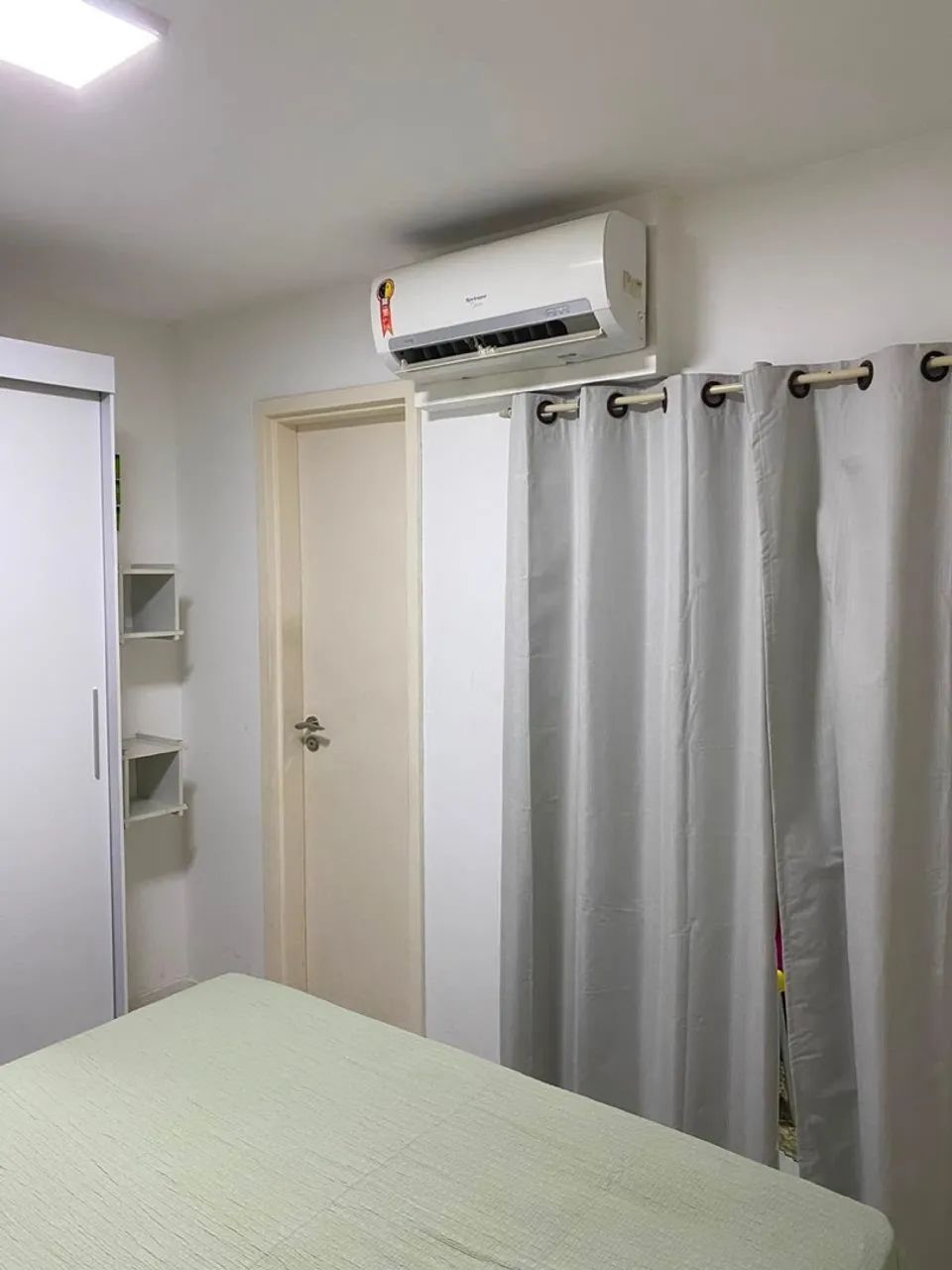 Oportunidade | quarto e sala mobiliado | torre Austrália  - Foto 5