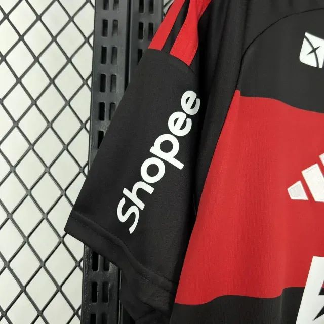 Camisa Flamengo I 26/27 Torcedora com Patch e Patrocínios - Foto 3