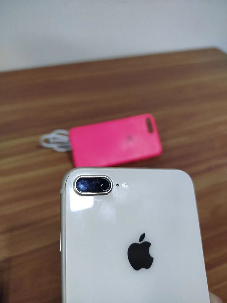 ? iPhone 8 Plus 64 GB - Em ótimo estado de conservação!! - Foto 3