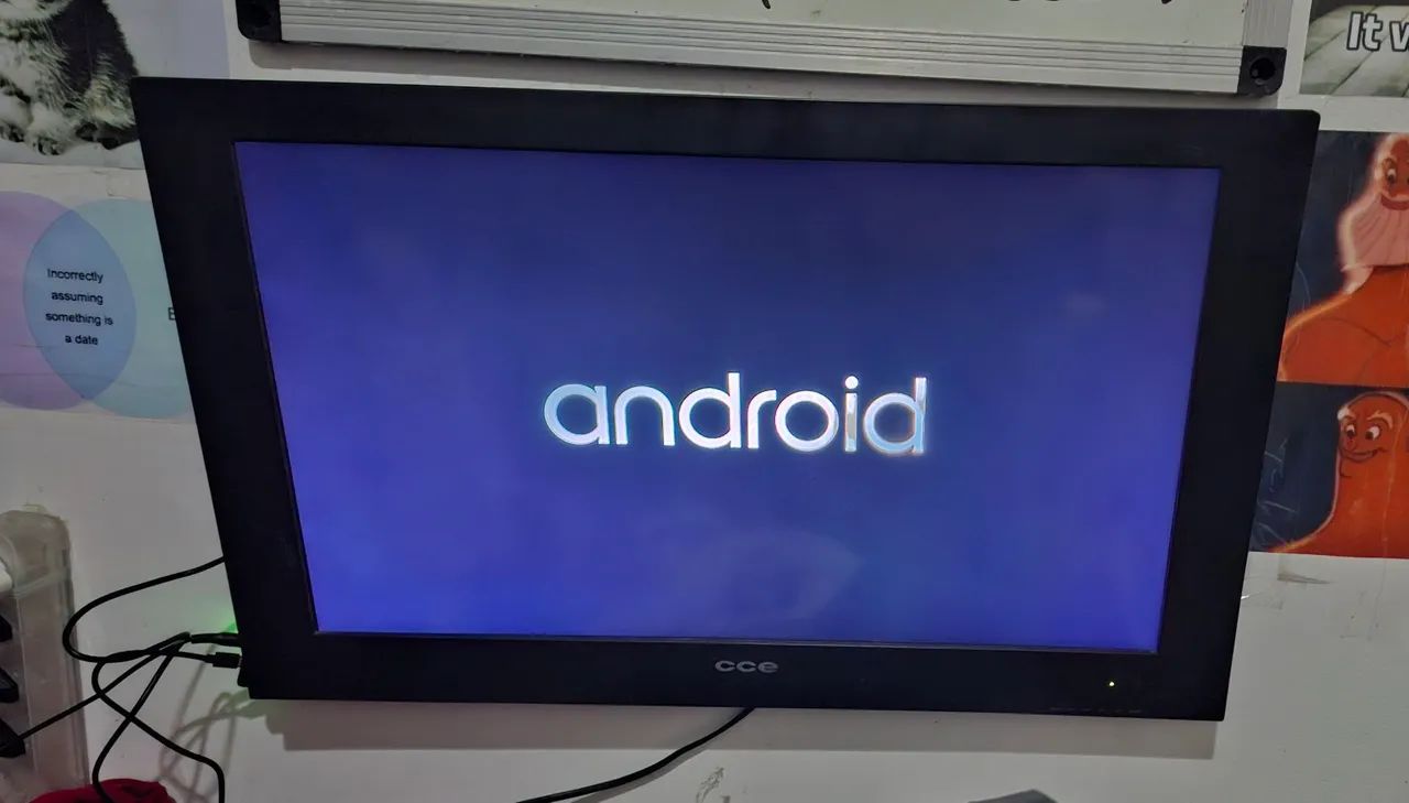 TELEVISAO HDTV 32' COM ANDROID TV FUNCIONANDO  - Foto 2