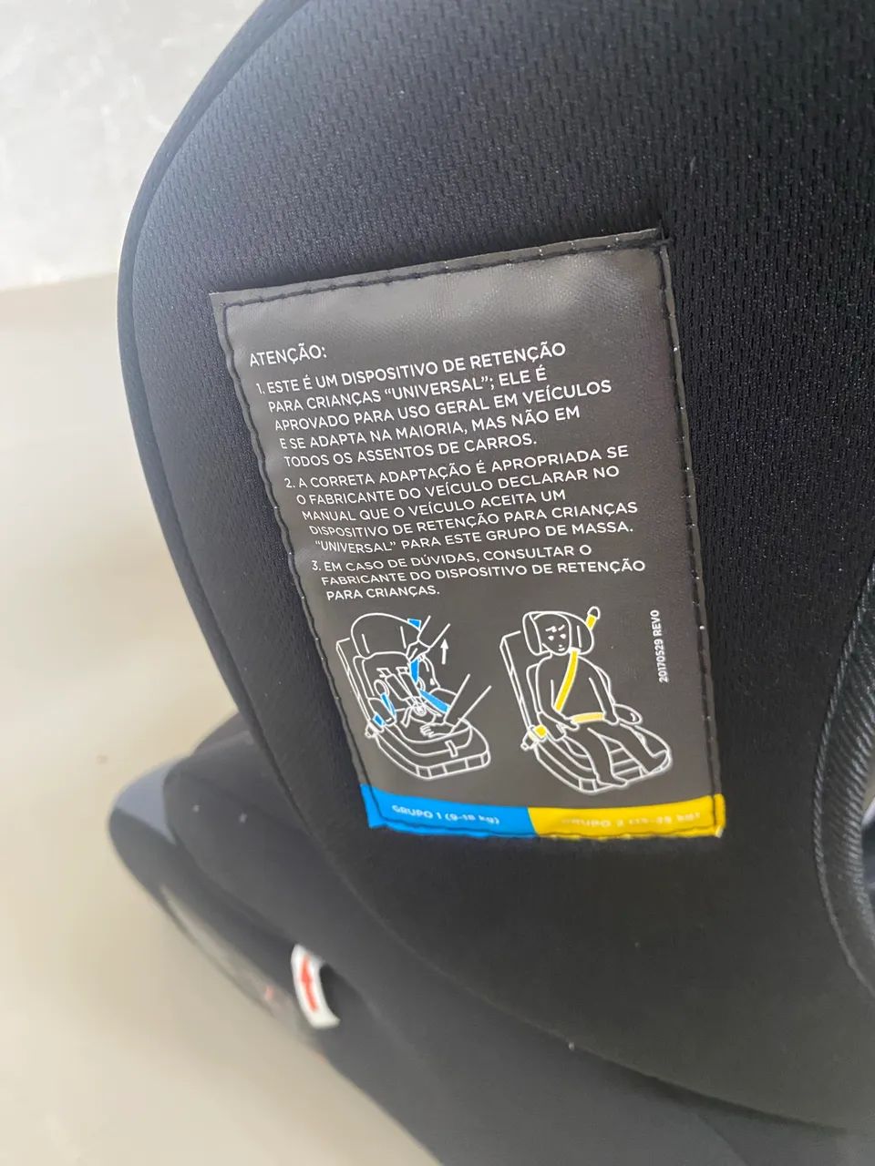 Vendo cadeira de bebê a bordo - Foto 2
