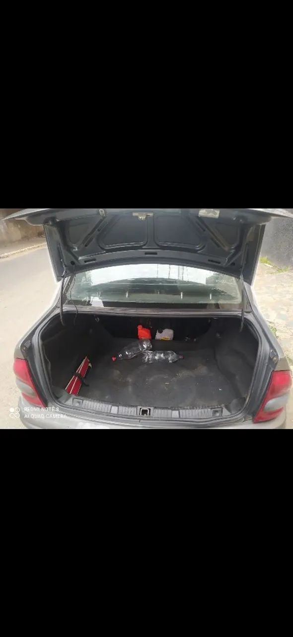 Chevrolet Corsa Sedan 1.0 MPFI 8V 71cv 4P 2004