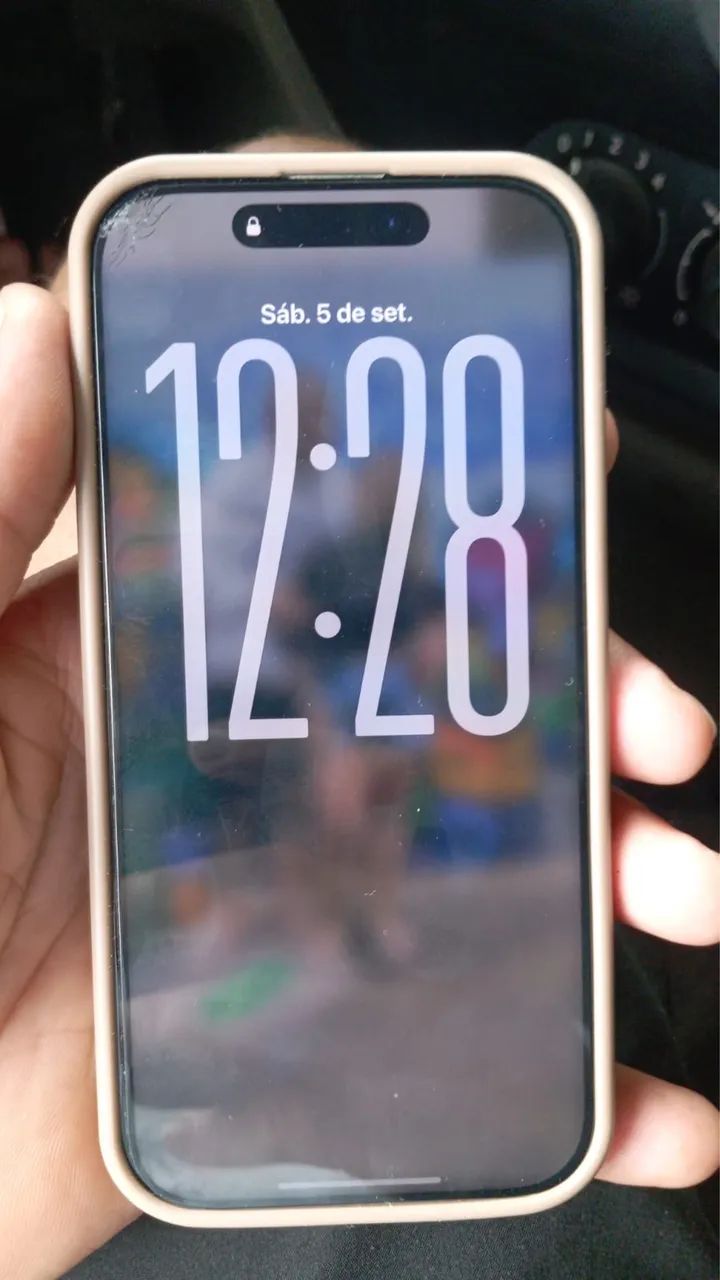 iPhone 16 pro - Foto 2