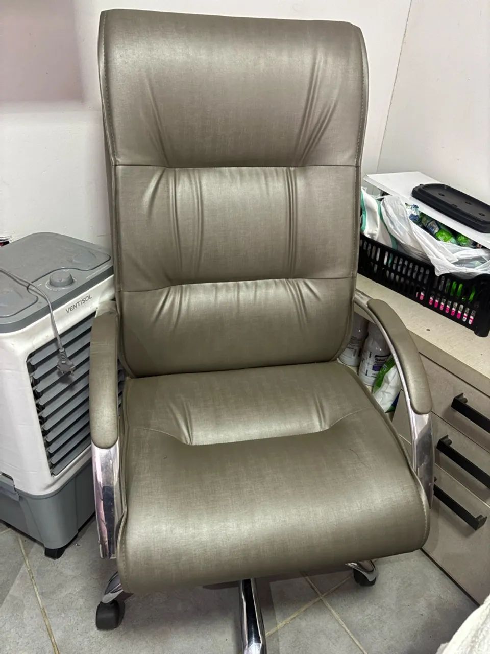 Cadeira executiva ergonômica - Foto 2
