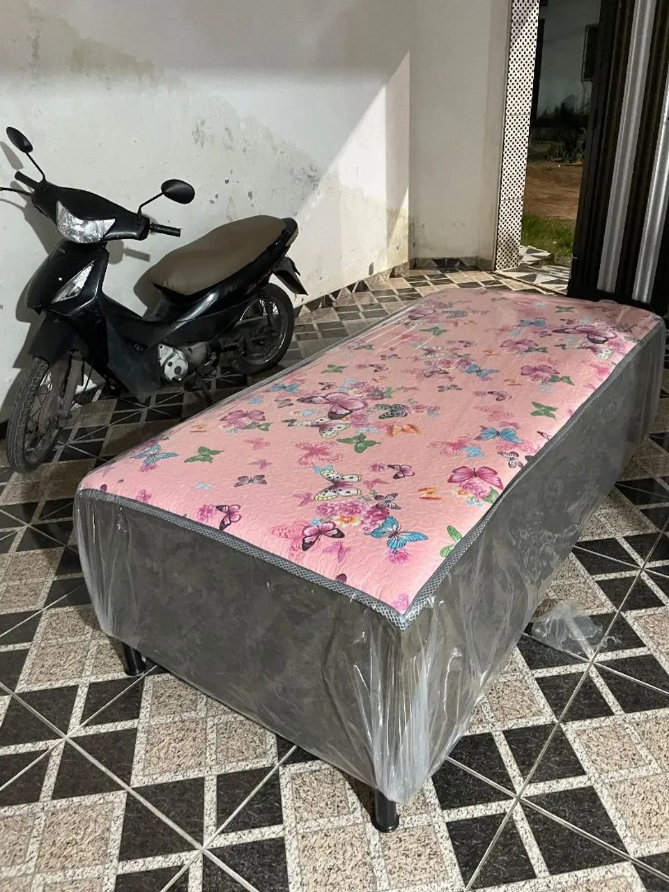 CAMA BOX SOLTEIRO ESPUMA 
