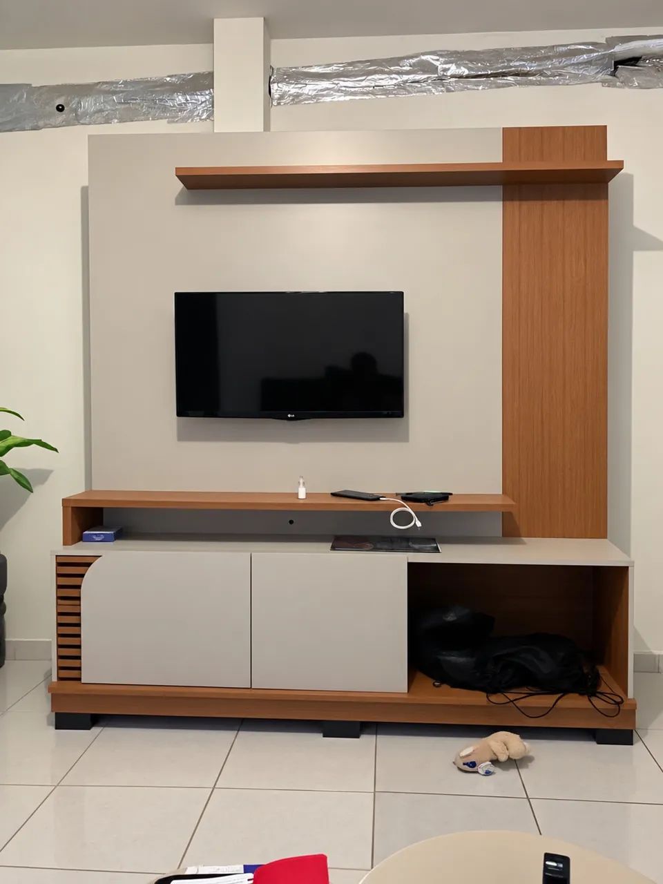 Rack com painel 