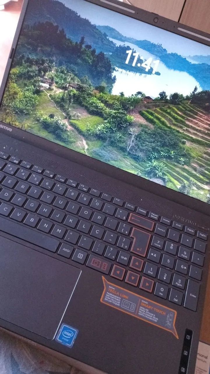 Vendo notebook semi novo