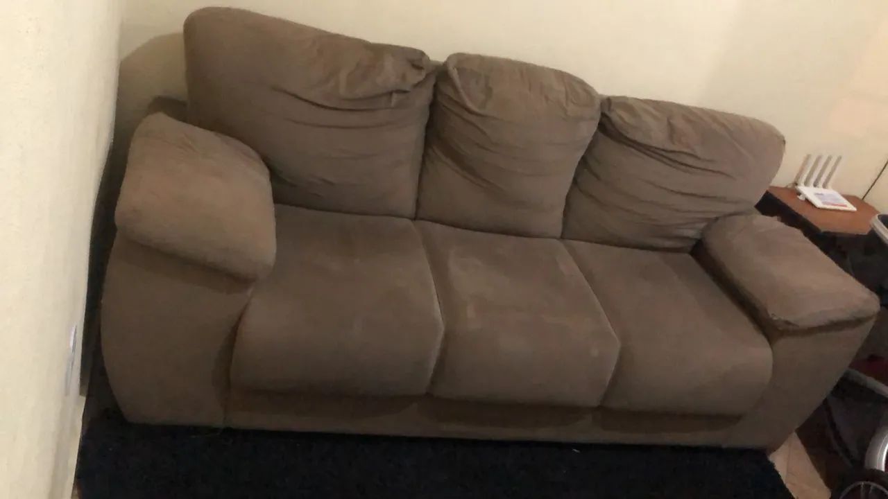 Sofá 3 lugares 