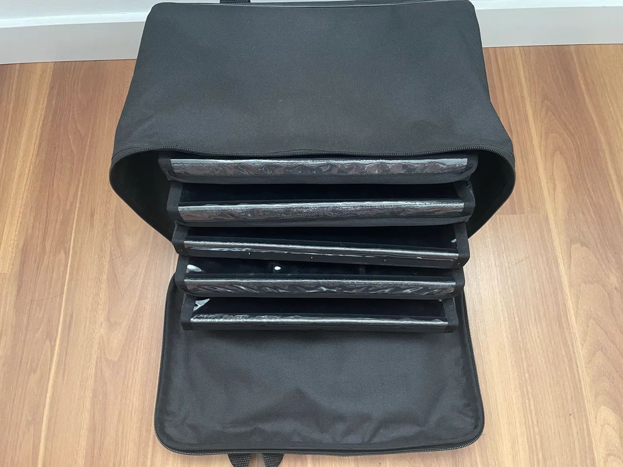 Maleta com bandejas bijuterias  - Foto 3