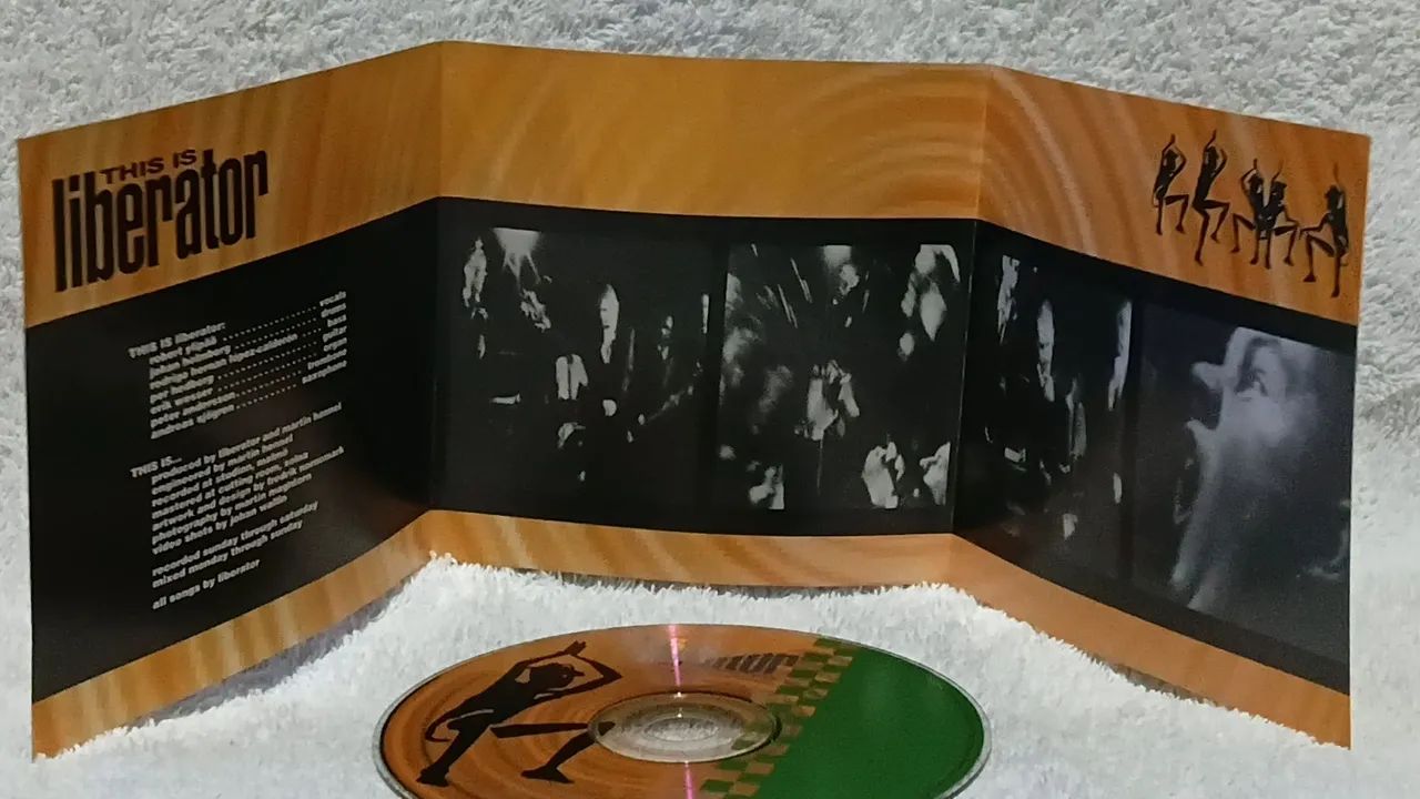 CD Liberator - This is - Foto 4
