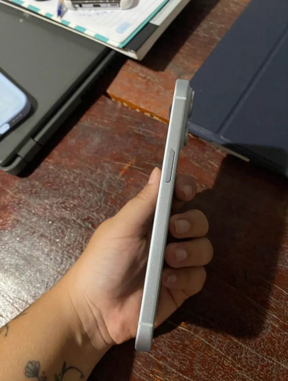 iPhone 15 128GB - Foto 3