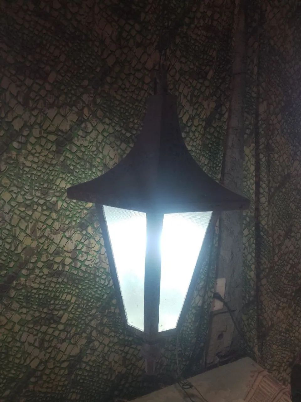 Lustre antigo medieval 