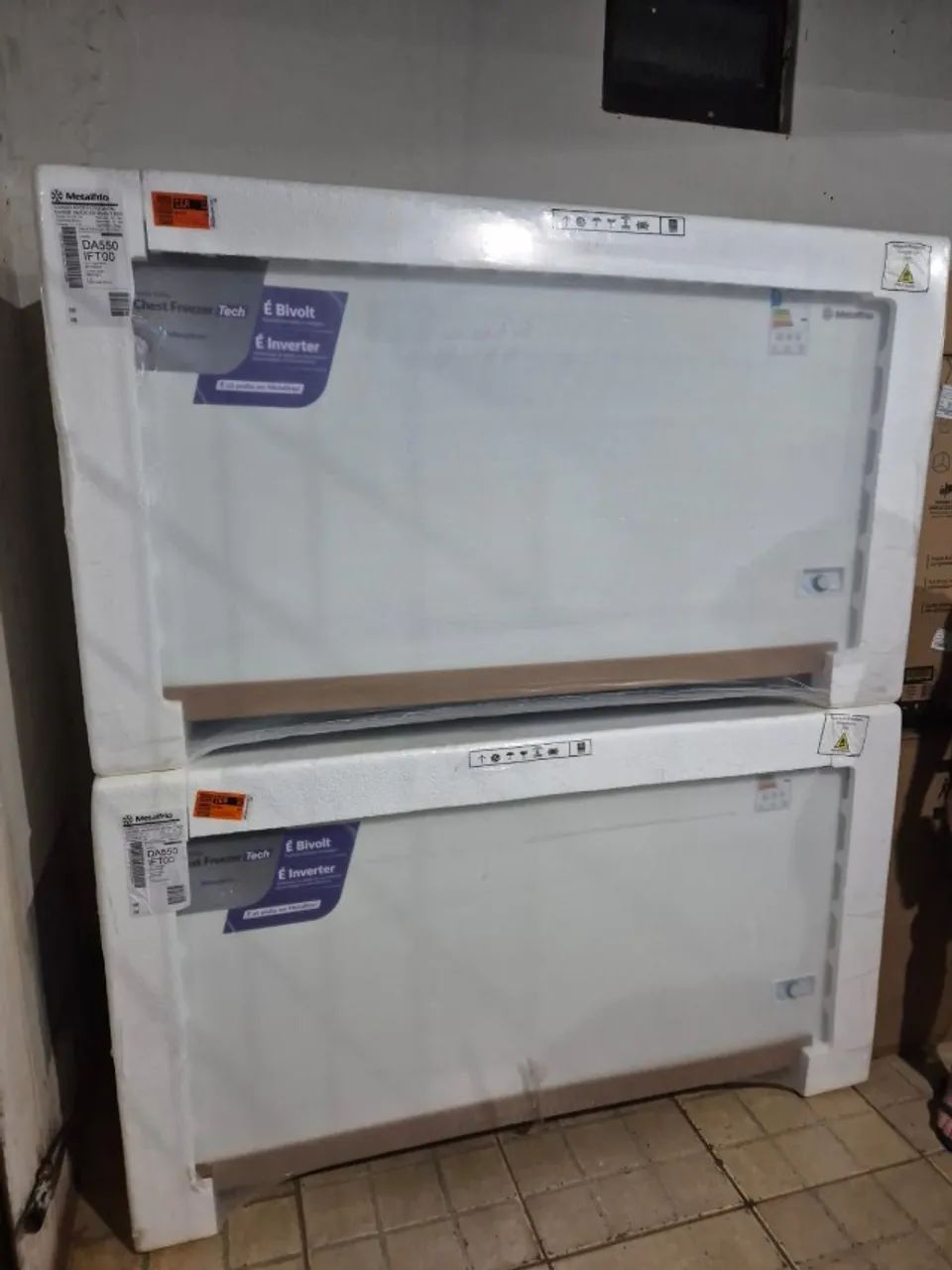 Freezers Novos de 100 a 550 litros - Geladeiras e Freezers
