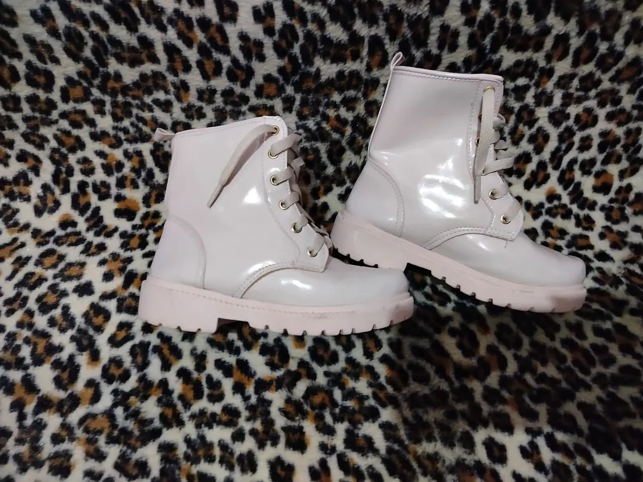Bota infantil número 29